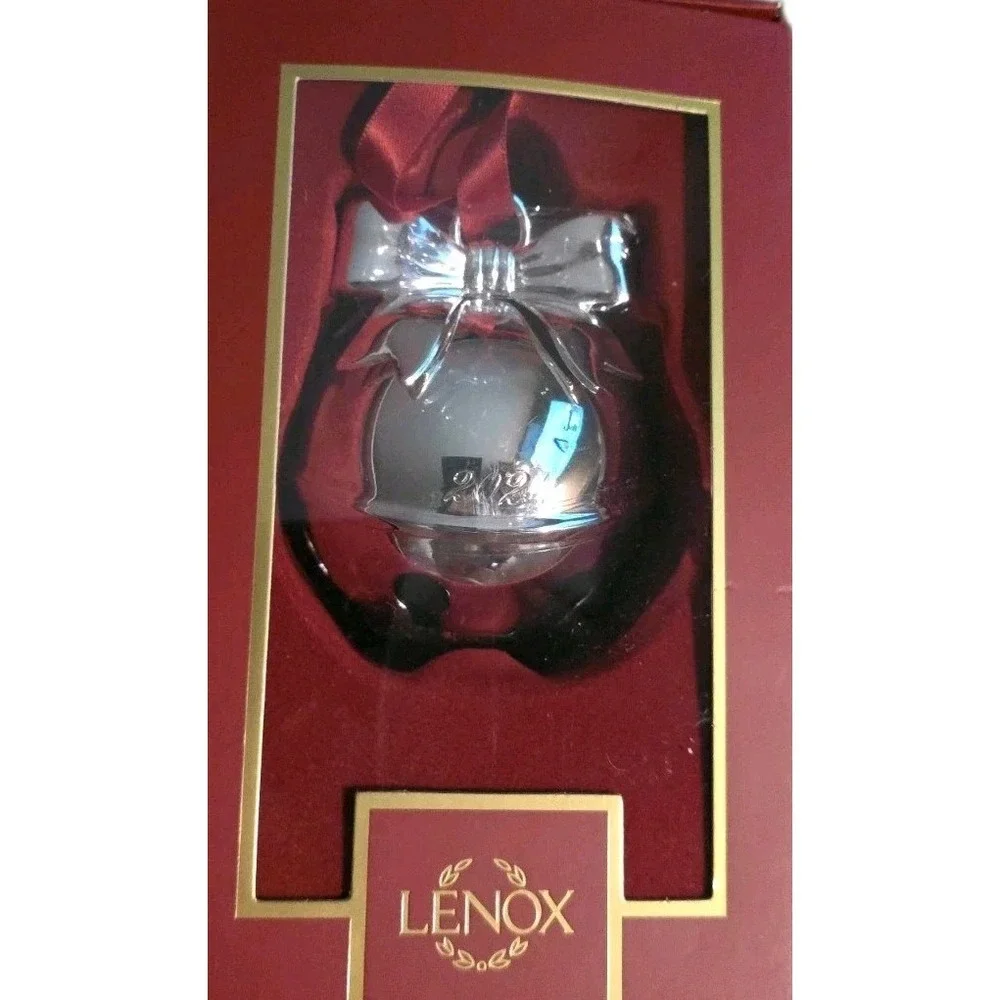NIB Lenox 2024 Silver Jingle Bell W/ Bow Trad. Ornament Cottagecore Retail‎ $100